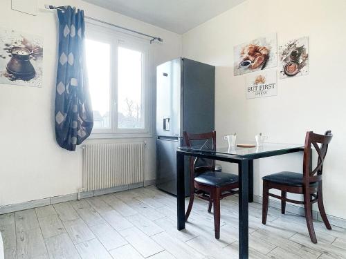 La Colridienne, maison spacieuse et cosy, jardin in Hermonville