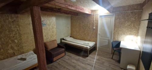 Attic rooms-Bēniņu istabas (Attic rooms-Beninu istabas) in Jelgava