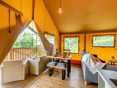 Little North Field Family Safari Tent Glamping near Harrogate 2