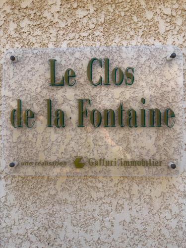Clos Fontaine House with garden pool - image 2