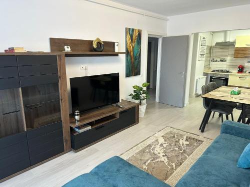 Apartment White Tower Residential in Tatarani