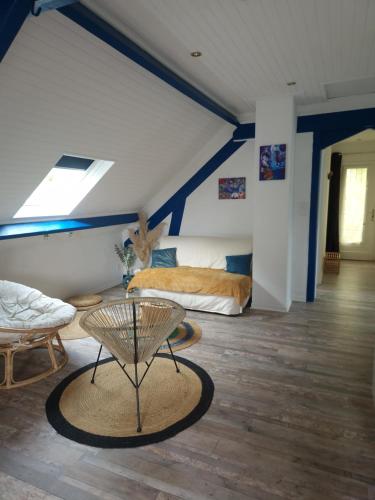 La maison bleue chambre d'hôte Gommécourt