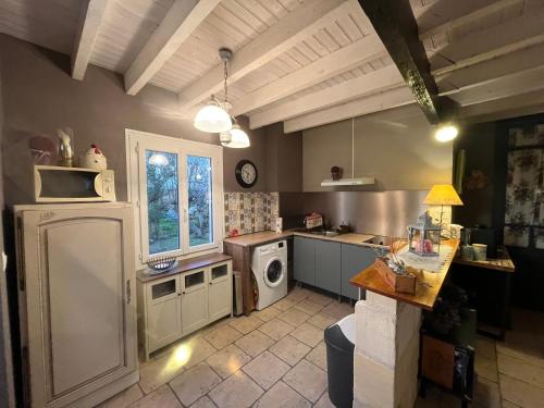 外観, Chambres et Gîte Peyroutas "Amélie" à Vignonet St Emilion (Chambres et Gite Peyroutas "Amelie" a Vignonet St Emilion) in 中心部近辺