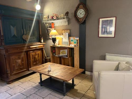 外観, Chambres et Gîte Peyroutas "Amélie" à Vignonet St Emilion (Chambres et Gite Peyroutas "Amelie" a Vignonet St Emilion) in 中心部近辺