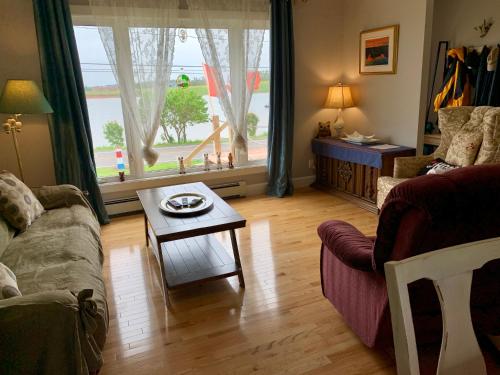 101 Harborview Drive in North Rustico (PE)