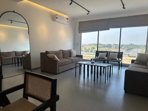 Oasis Living - Peshawar