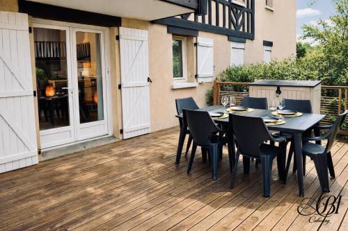 Grande terrasse 300m plage Parking privé 4 pers
