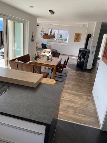 Ferienhaus Hubertus Tirol 1-8 Personen in Pill