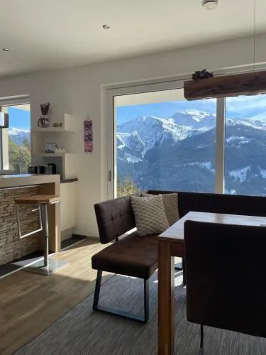 Ferienhaus Hubertus Tirol 1-8 Personen in Pill, Österreich