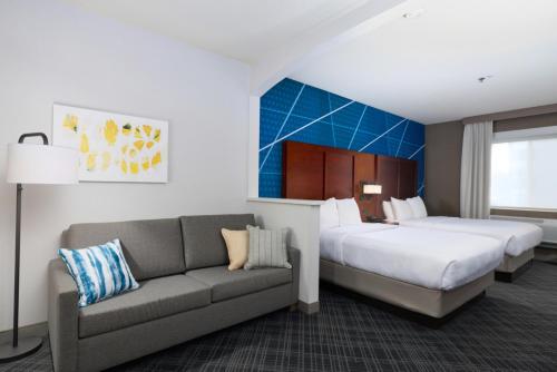 Comfort Suites Springfield RiverBend Medical - image 25