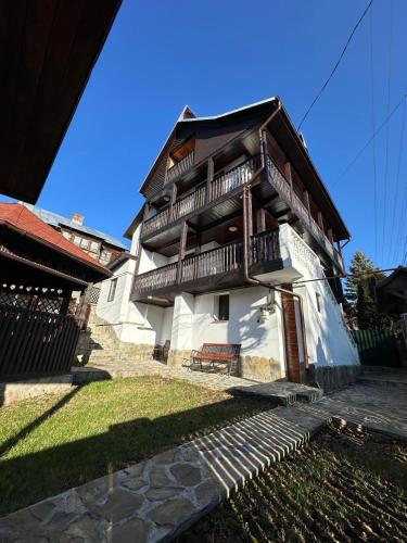 Baloo's House in 塞比什