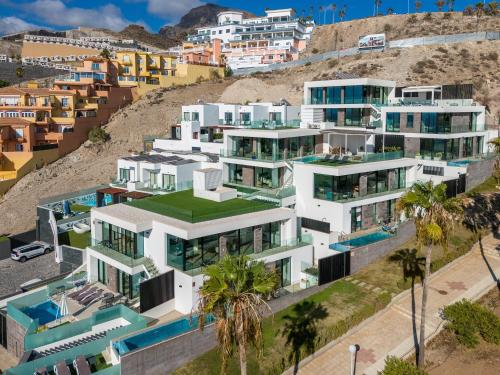 Villa B with priv, heated pool and ocean view THE VIEW TENERIFE
