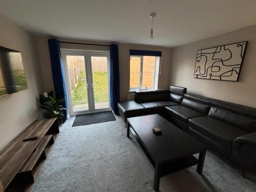 Cozy Morden Hilltop Guest house in 馬佩爾里