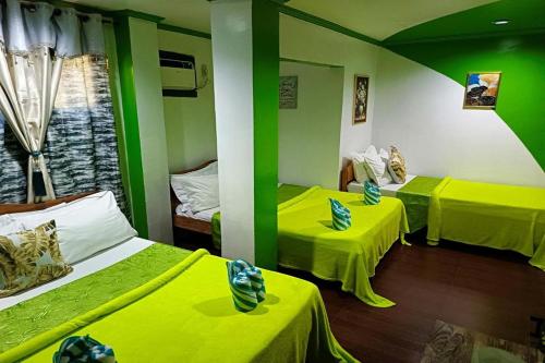 room detail thumbnail 0