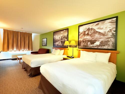 Super 8 by Wyndham Wheatland Wyoming