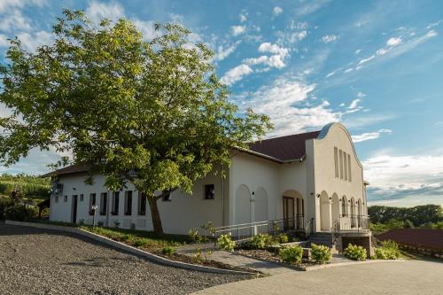  Rádhé Resort és Syám Meditációs és Rendezvényközpont in Somogyvámos