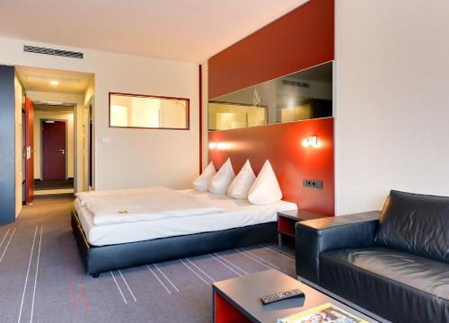 Novina Hotel Herzogenaurach Herzo-Base in Herzogenaurach, Deutschland