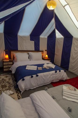 Zahra Desert Luxury Camp in Мерзуга