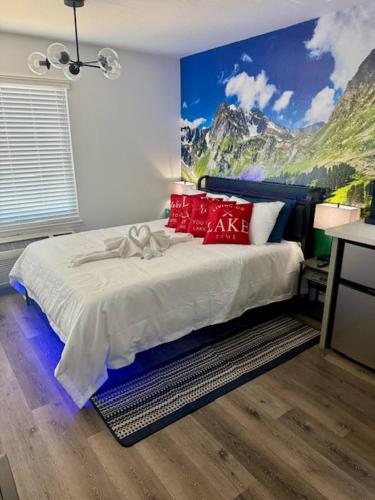 Near Airport, Hospital, MidTown, 58 TV - Apt 254