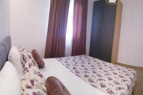 Apartments with parking space Vodice - 25282 - image 3