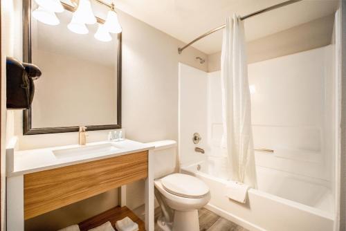 Quality Inn Chandler I-10 - image 26