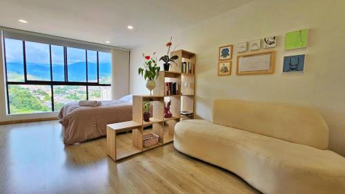 Loft Contemporary on Av Santander