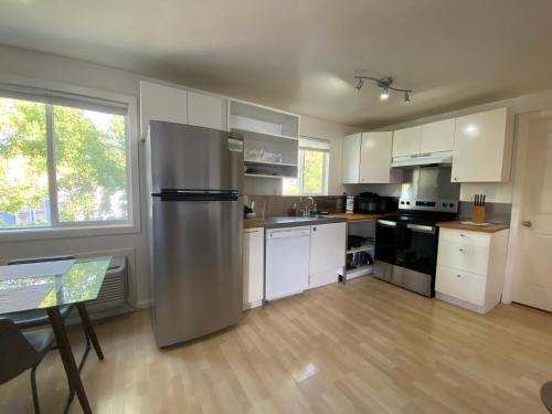 Hood River Suites Extended Stay Apartment Hotel - Mill A, WA