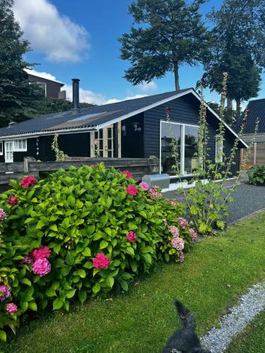 Exterior view, Split-Level Holiday Home With View Of Arø in Arosund