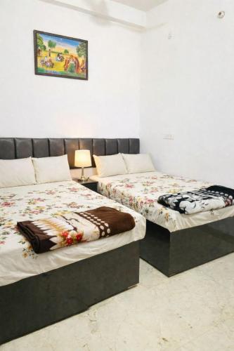 Om sai guest house - Varanasi