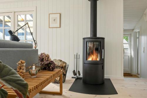 Split-Level Holiday Home With View Of Arø in Arosund