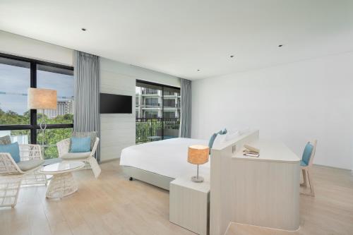 room detail thumbnail 0