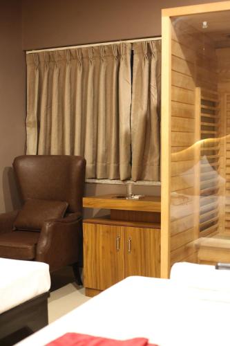 Paradise Spa & Beauty Saloon - image 2