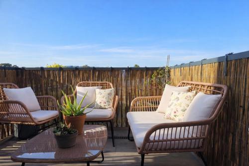 Eco-cocon tout confort - T2, 4P, entre mer et riviere, proche Montpellier in Saint-Georges-d'Orques