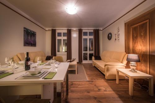 Chalet Cecile - Hotel Tell - image 4