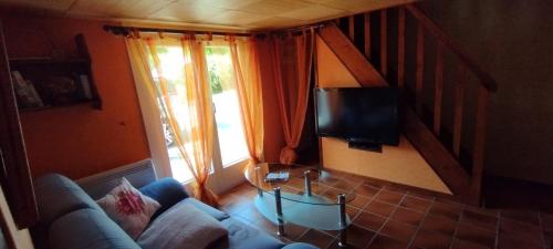 Iekārtas, Chalet La Cabrette avec Jardin in La Riviere-Enverse (Rhone-Alpes)
