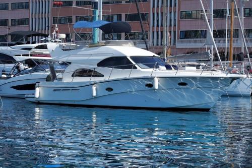 Yacht Experience in Monaco Harbour