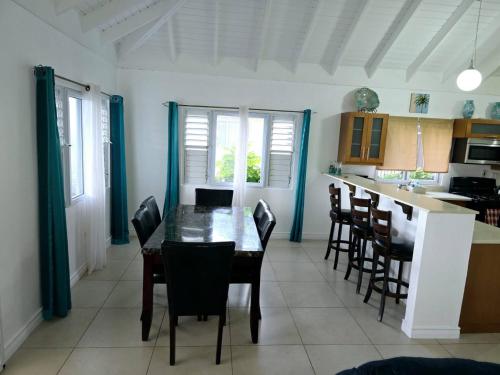 Iekārtas, PaPaya Villa - Coolshade - Richmond Estate - Pool Access in Plantation Village