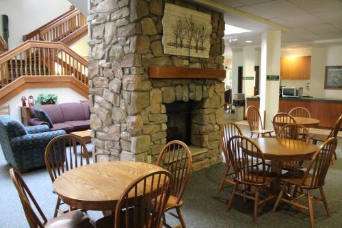 Farmstead Inn and Conference Center - image 12