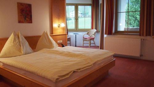 Hotel-Pension Stallinger in Weyregg Am Attersee