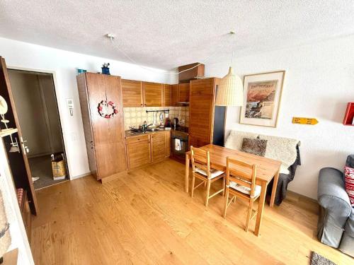 Family-Friendly Mörlialp Flat with Views (Family-Friendly Morlialp Flat with Views) in Гісвіль