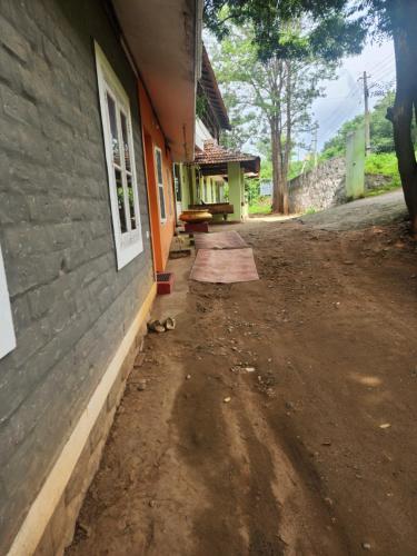 Siruvani River Retreat in Agali