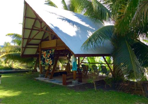 Ohana Beach Hostel Bungalows & dortoir in Tahiti