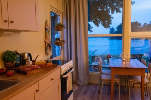 virtuve, Nävekvarns Skärgårdscamping (Navekvarns Skargardscamping) in Navekvarn