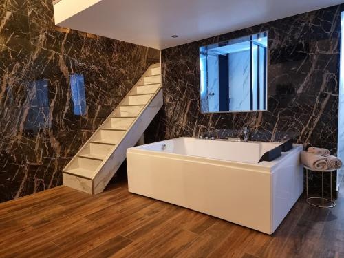 Royal Spa Chazette