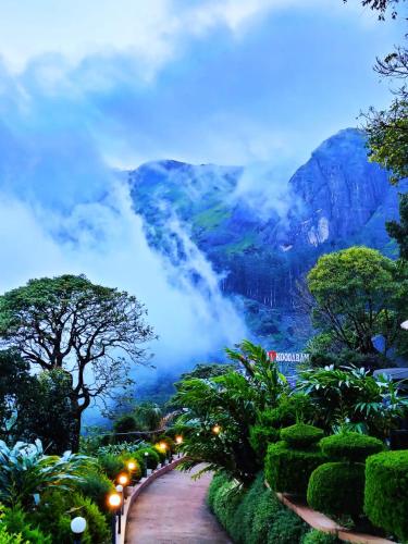 ทัศนียภาพ, Koodaram Camping Munnar in โปธามทุ
