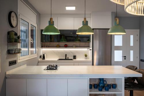 virtuve, AT001 Green Gaià - Exclusivity, nature and comfort (AT001 Green Gaia - Exclusivity, nature and comfort) in Casas de Virgili