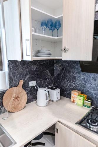 Kitchen, Renovated House in Concord Near Train & Parking in Drummoyne