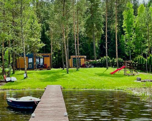 Makosieje Resort-15m od brzegu,prywatna plaza,widok na jezioro,wi-fi - Krzywe