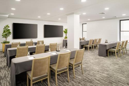 Martinique New York on Broadway, Curio Collection by Hilton - Meeting room / ballrooms