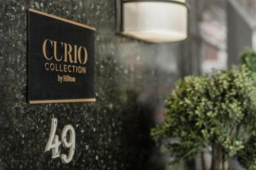 Martinique New York on Broadway Curio Collection by Hilton - image 17